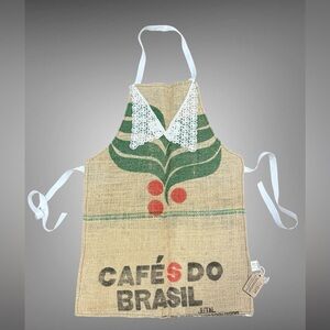 NWT Cafe Do Brasil Burlap Coffee Sack Apron Lace Collar Boutique